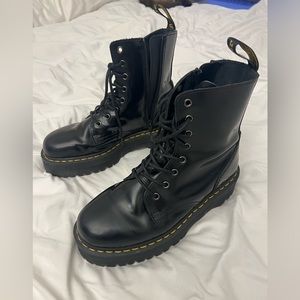 Dr. Martens Jadon Boot